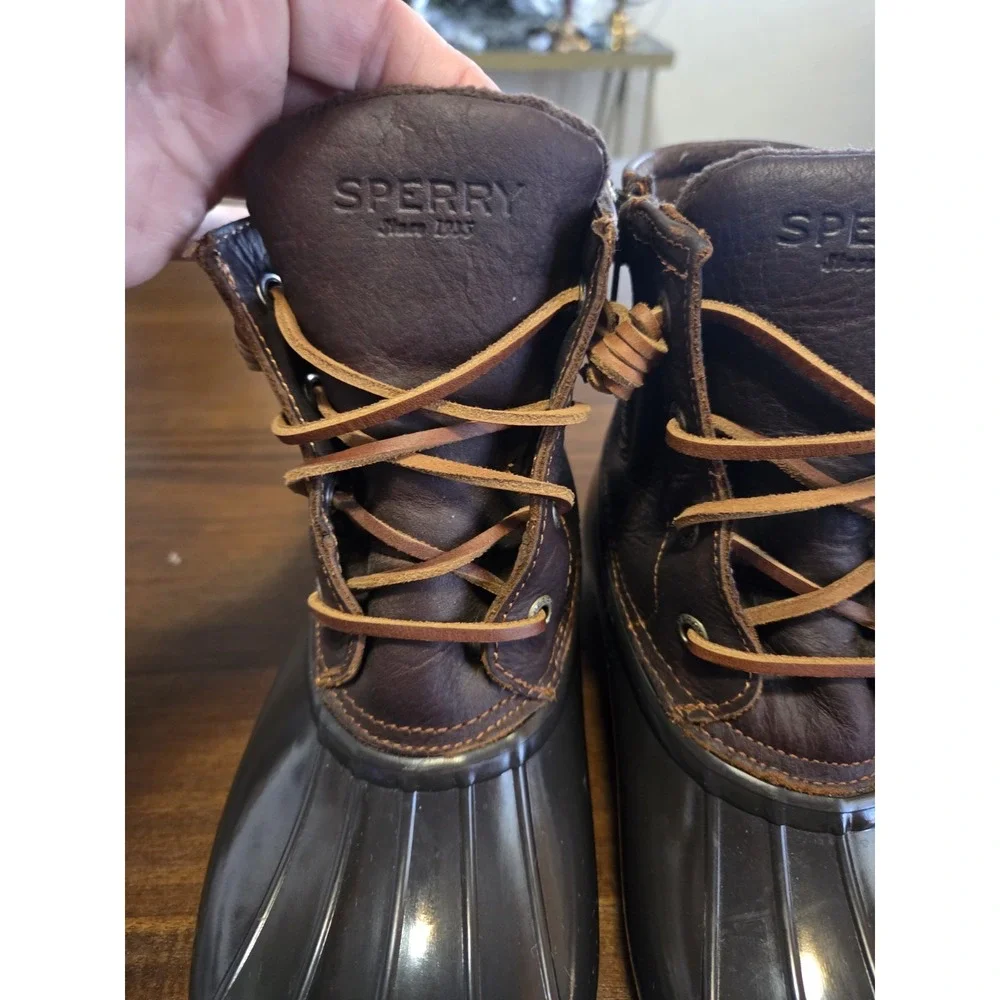 Sperry women saltwater